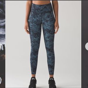 Lululemon fast and free tights